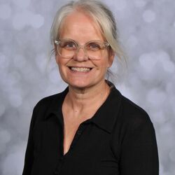 Mrs Pippa Nightingale